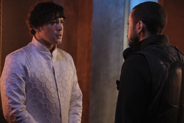 The 100 Season 7 Promotional Stills 7x12 The Stranger
