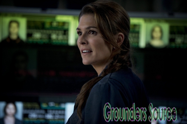 The 100 Promotional Stills HQ Episode Promo Stills Season One 01x01 Pilot
