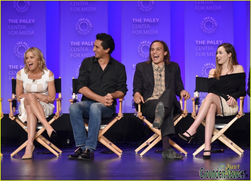 March 19th 2016 Alycia Debnam-Carey Attends Paleyfest 2016 Events
