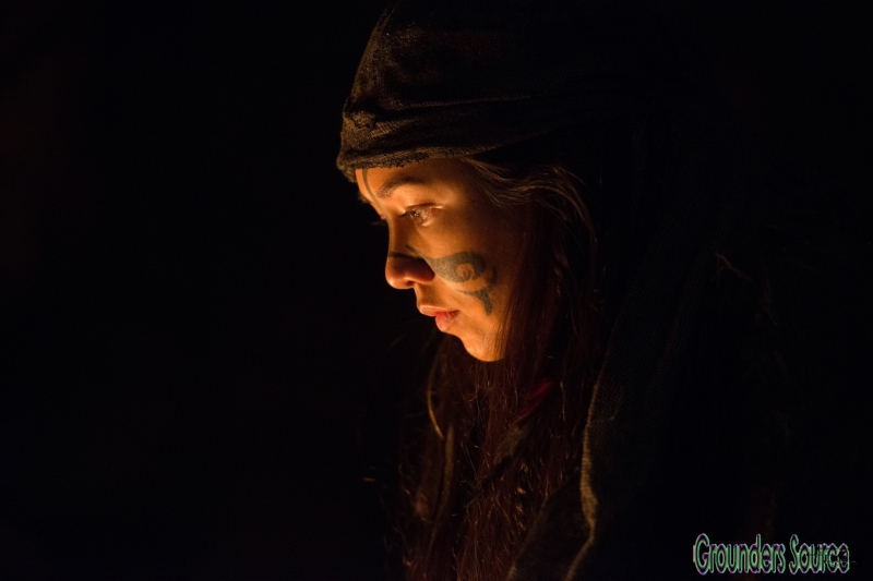 Behind the Scenes HQ Stills The 100 Episode
