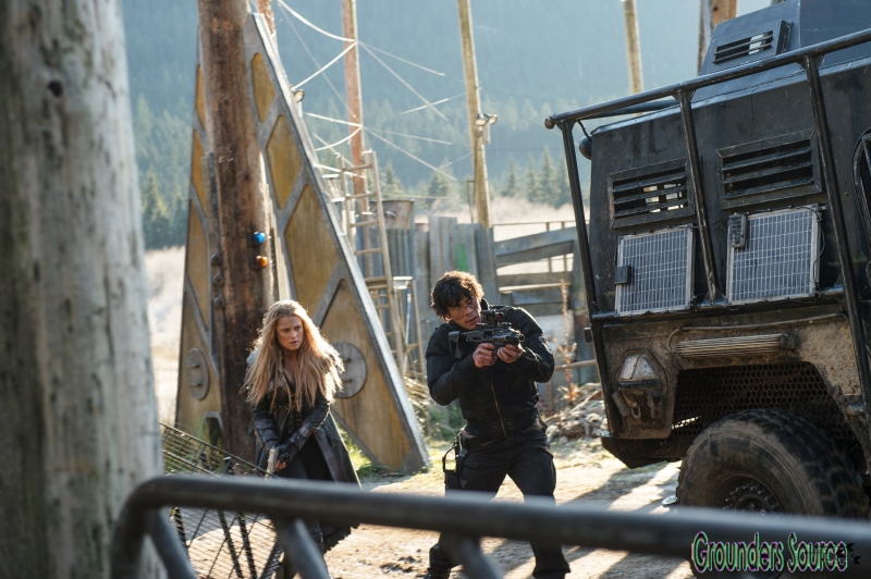 The 100 Episode 03x12 Demons Season Three Stills
