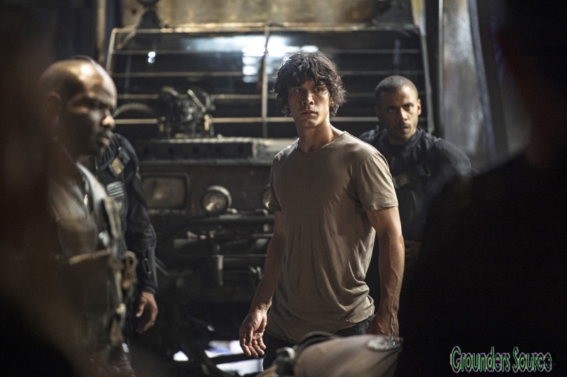 The 100 Season Three 03x04 Watch The Thrones HQ Episode Promo Stills Promotional Stills
