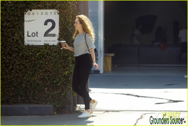 Alycia Debnam-Carey Photoshoot June 26th 2016 On Set -2
