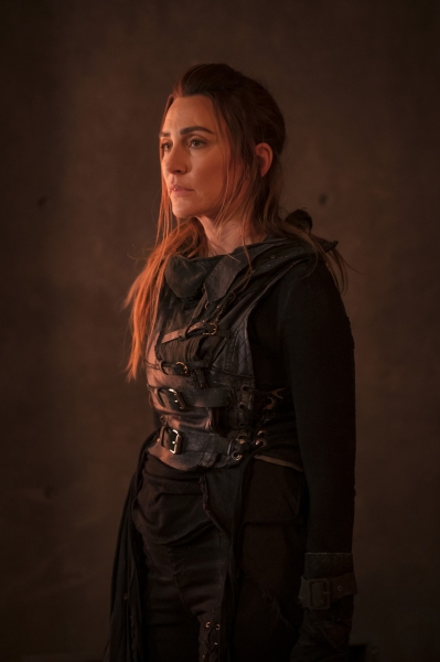 Season 7 Promotional Stills 7x14 A Sort of Homecoming
