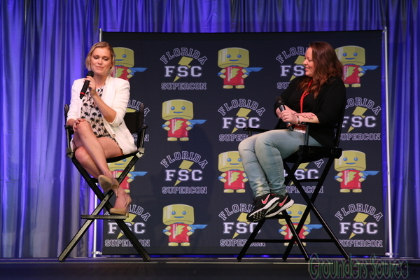 Eliza Taylor's Panel at Florida Super Con in Miami June 26-27th 2015-152
