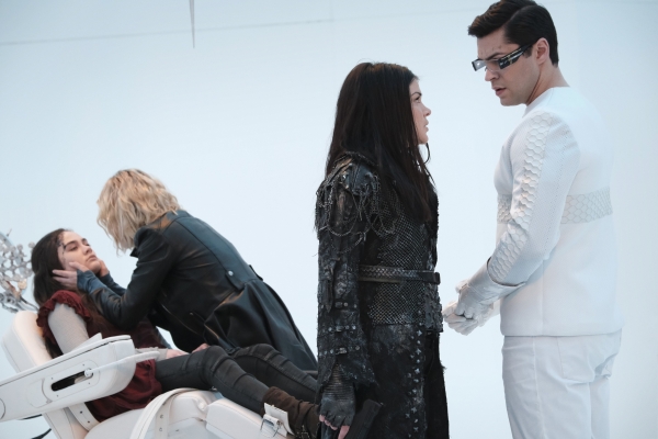 Season 7 The 100 Episode 7x16 The Last War Promotional Stills
