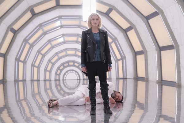 Promotional Stills The 100 Season 7 7x16 The Last War
