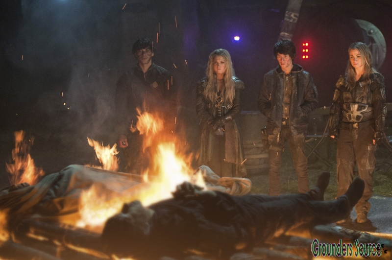 The 100 Promotional Stills HQ Episode Promo Stills Season Three 03x12 Demons
