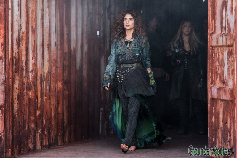 The 100 HQ Episode Promo Stills Season Three 03x13 Join or Die
