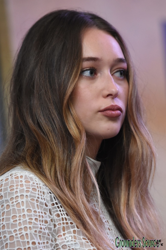 Feart The Walking Dead Press Conference Event May 30th 2017 Alycia Debnam-Carey
