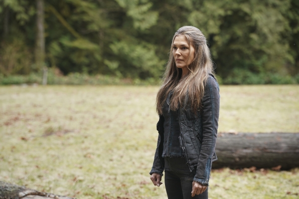 The 100 Promotional Stills Season 7 7x16 The Last War
