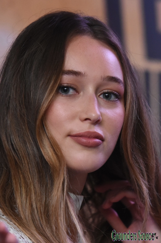 Alycia Debnam-Carey Feart The Walking Dead Press Conference Event May 30th 2017
