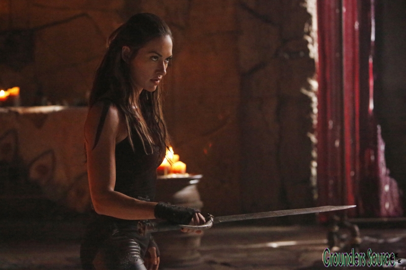 The 100 Promotional Stills HQ Season Four Heavy Lies The Crown Episode Promo Stills
