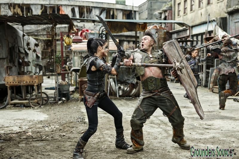 The 100 Season Four HQ Episode 04x10 Die All, Die Merrily HQ Stills

