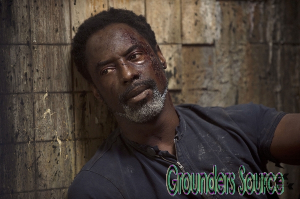 The 100 Season Two Fog of War Cast Episode Stills
