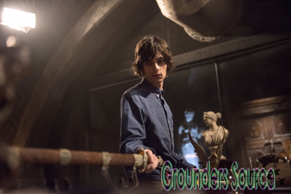 HQ Episode 02x11 Coup de GrÃ¢ce Season Two Stills
