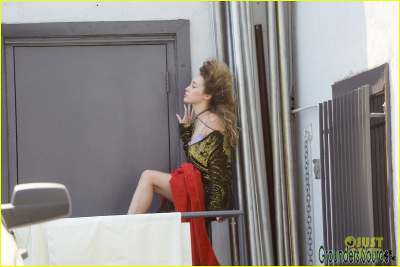 June 26th 2016 Photoshoot Alycia Debnam-Carey On Set -3
