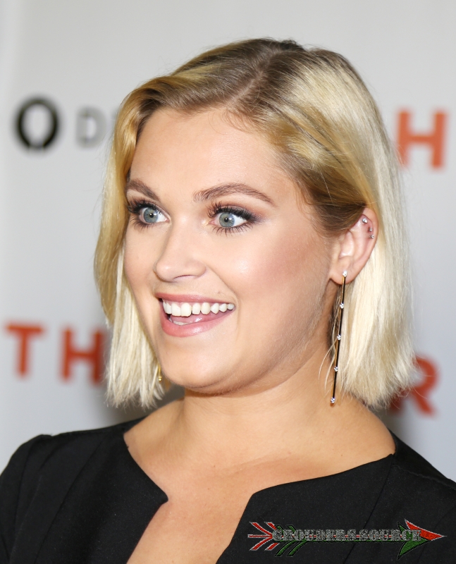 October 30th 2017 Los Angeles Premiere Thumper with Eliza Taylor
