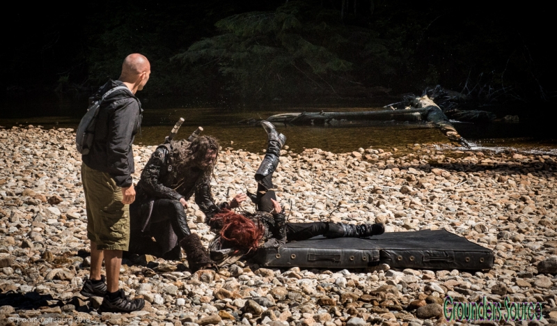 The 100 Season Three Behind the Scenes-185
