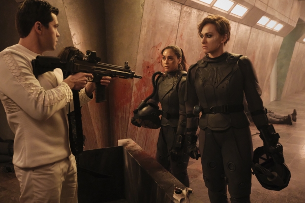 Promotional Images The 100 Season 7 7x16 The Last War
