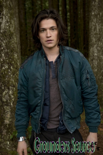 Season One Cast Promo Gallery The 100 Stills
