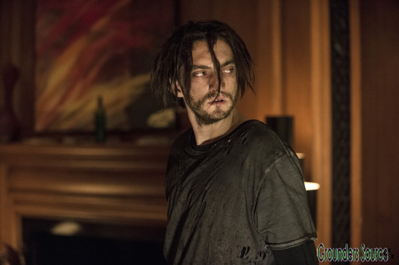 Season Three HQ Promo 03x01 Wanheda Part One Stills
