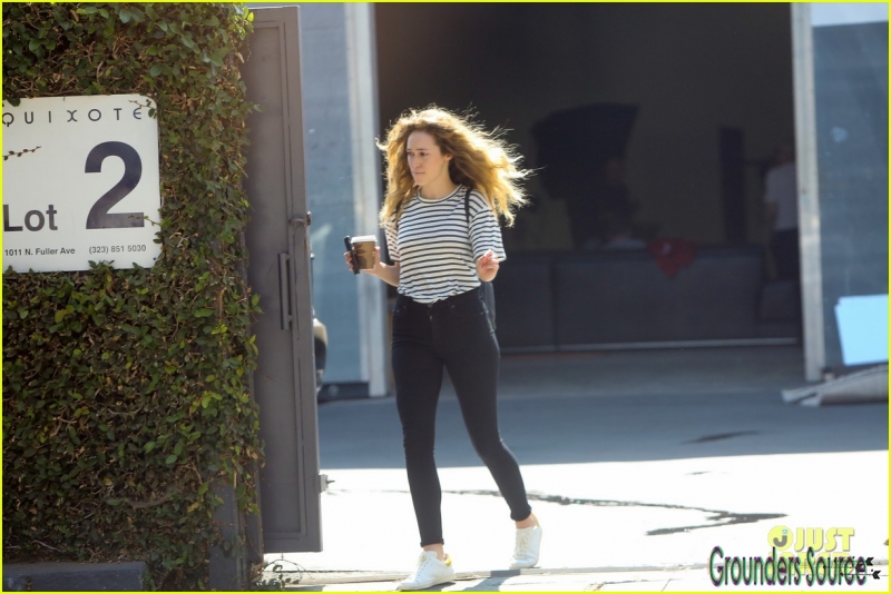 Alycia Debnam-Carey Photoshoot June 26th 2016 On Set -3
