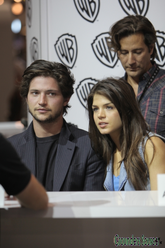 Comic Con Signing July 19th 2013 Photos
