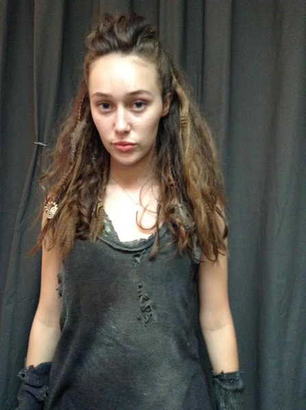 The 100 Wardrobe-3
