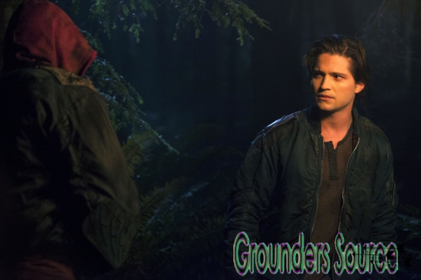 The 100 Season One HQ Episode Promotional Stills Episode 08 Day Trip
