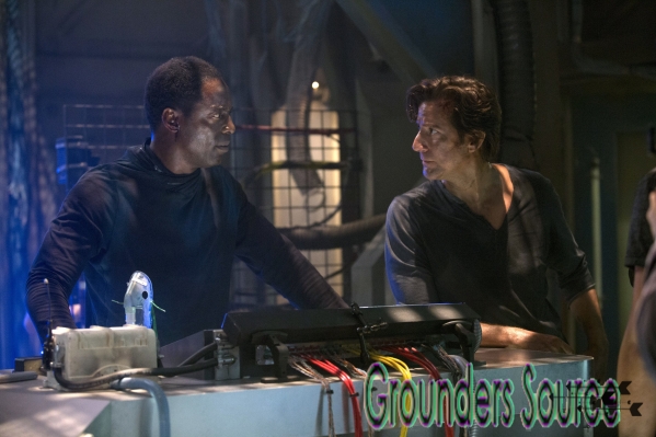 The 100 Season One HQ Episode Promotional Stills Episode 11 The Calm
