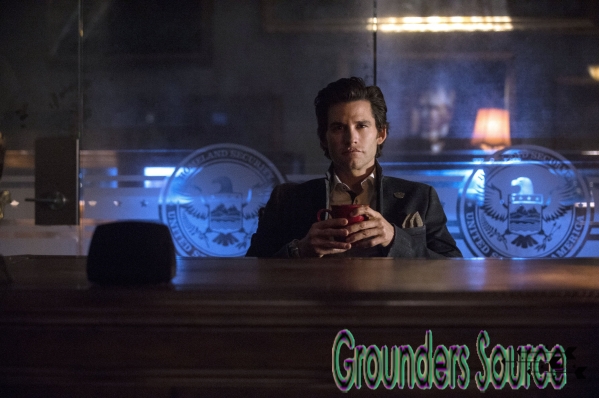 Season Two HQ Promotional Stills 02x11 Coup de GrÃ¢ce
