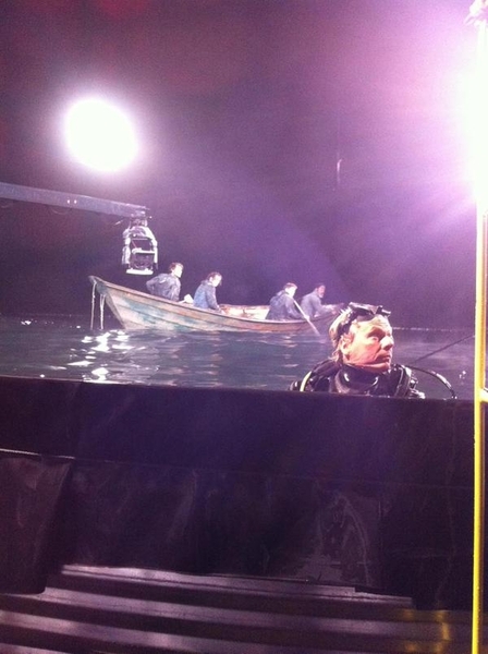 The 100 Behind the Scenes-30

