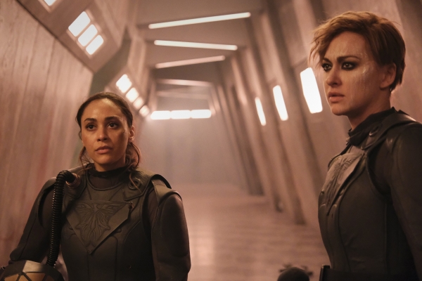 Season 7 The 100 Promotional Images 7x16 The Last War

