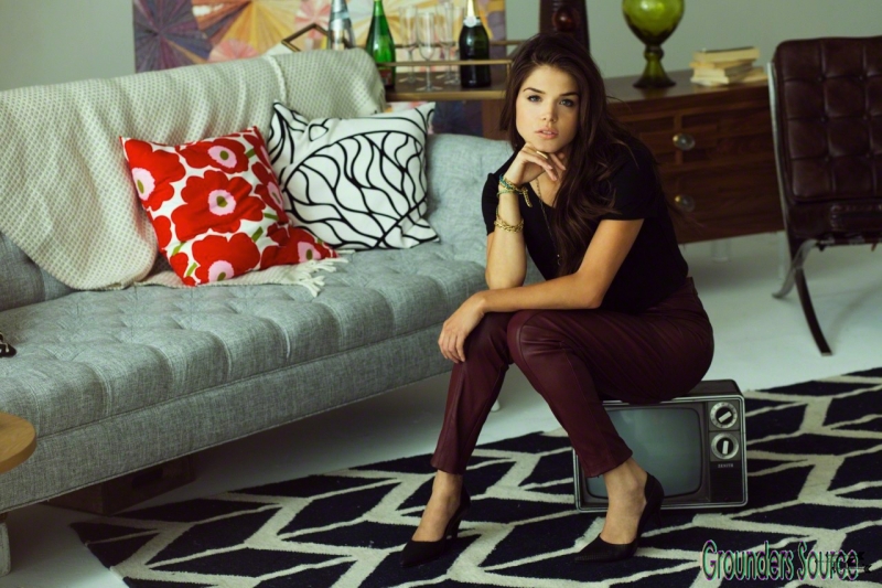 Fall 2014 Marie Avgeropoulos Zooey Magazine Photoshootâ€“2
