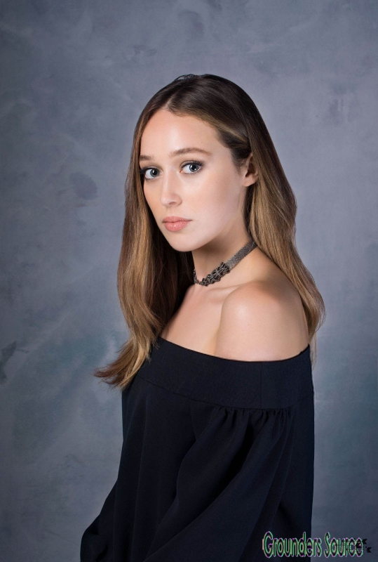 Photoshoots Alycia Debnam-Carey Comic Con 2016 Portraits-2
