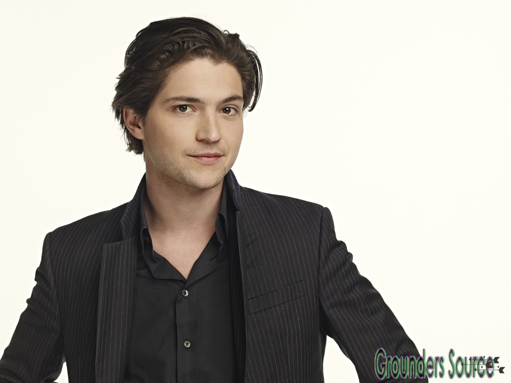 Social Media The 100 Promotion 2014
