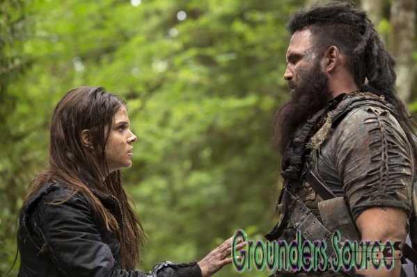 Season Two Episode Stills HQ 02x02 Inclement Weather
