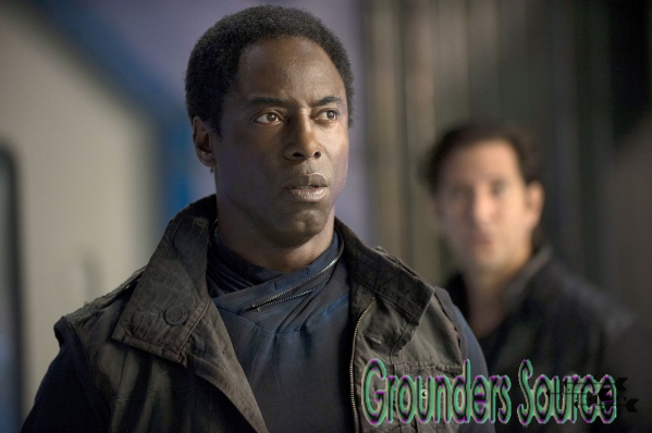 Episode Stills 01x02 Earth Skills HQ Season One
