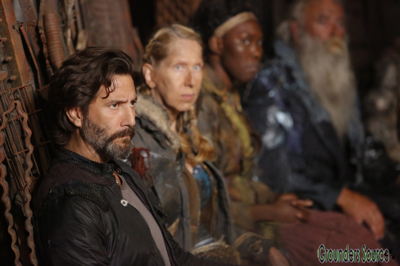 The 100 Promotional Stills Season Four 04x02 Heavy Lies The Crown HQ Episode Promo Stills
