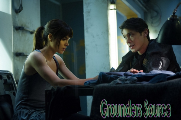 The 100 Promotional Stills Season One 01x06 HQ Episode Promo Stills His Sister's Keeper
