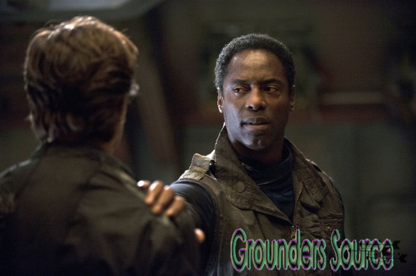 The 100 HQ Episode Stills Season One 01x12 We Are Grounders Part One Promo
