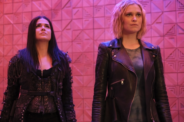 Promotional Stills The 100 Episode 7x16 The Last War Season 7
