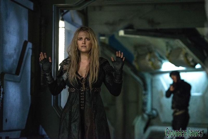 The 100 HQ Stills Season Three 03x12 Demons Episode
