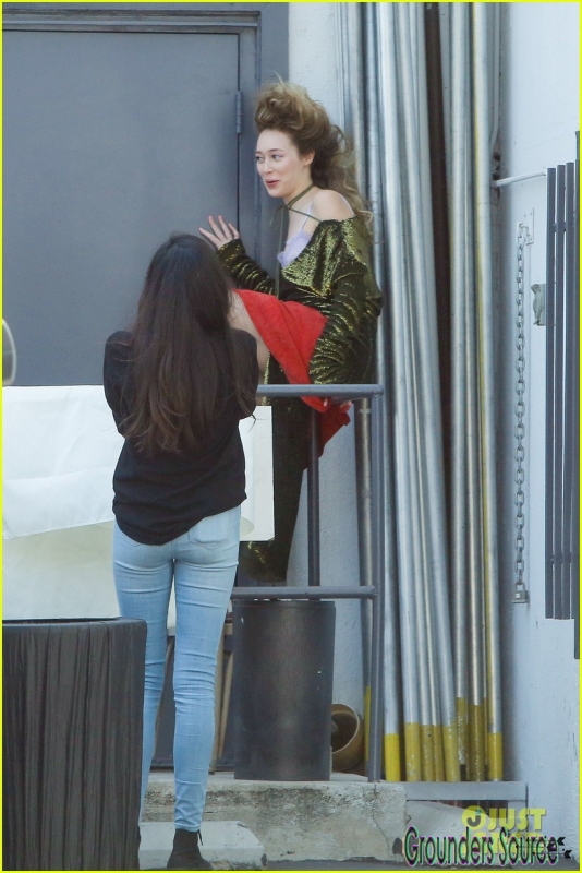 June 26th 2016 Alycia Debnam-Carey On Set Photoshoot -3
