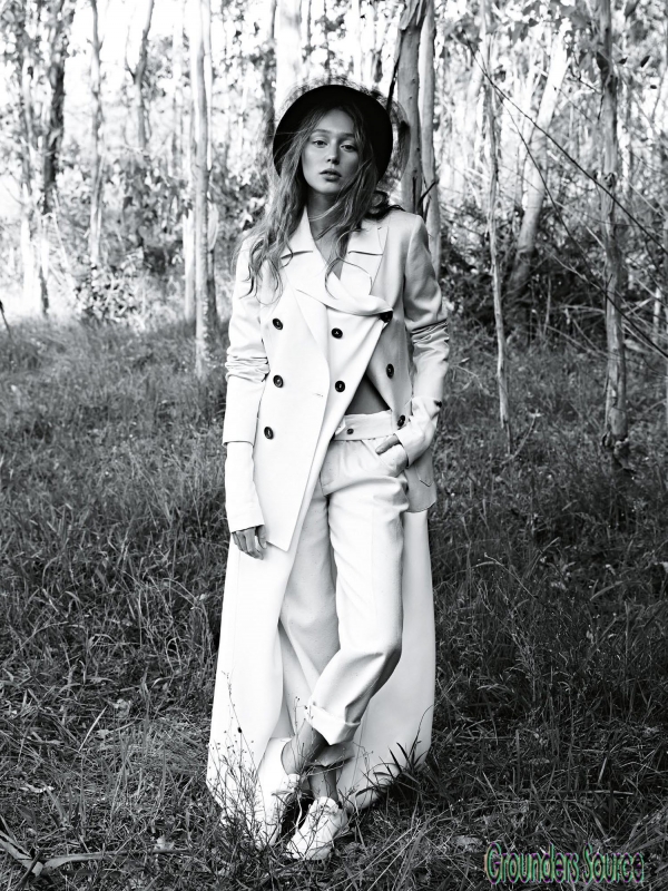 Photoshoots Alycia Debnam-Carey For Vogue Australia May 2016
