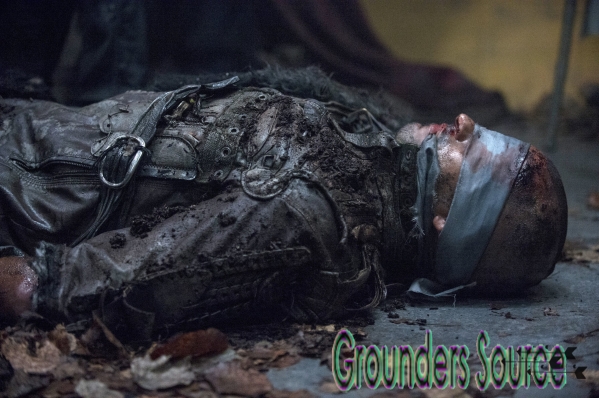 HQ Promo Stills Contents Under Pressure 01x07 Season One
