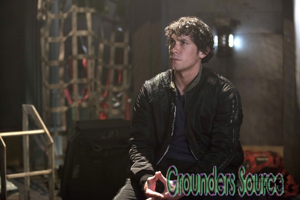 The 100 HQ Episode Promotional Stills Season One Episode 08 Day Trip
