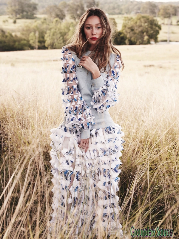 Alycia Debnam-Carey Photoshoots For Vogue Australia May 2016
