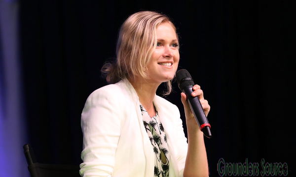 Eliza Taylor's Panel at Florida Super Con in Miami June 26-27th 2015-22
